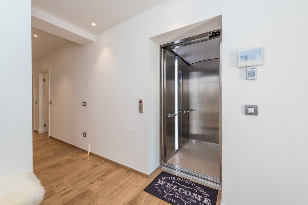 Luxury Penthouse Cosmacendi Appartement Zadar Buitenkant foto