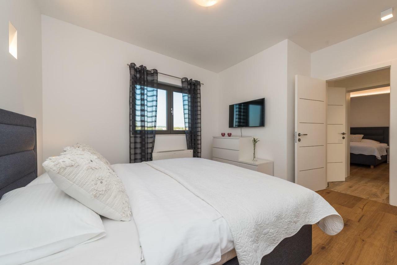Luxury Penthouse Cosmacendi Appartement Zadar Buitenkant foto